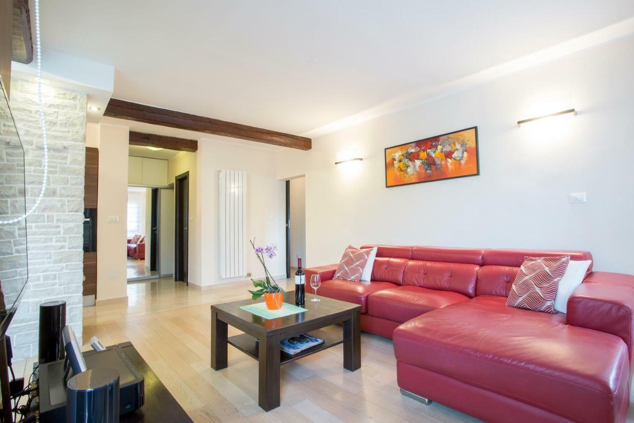 Luxury apartment SEA Pula Extérieur photo
