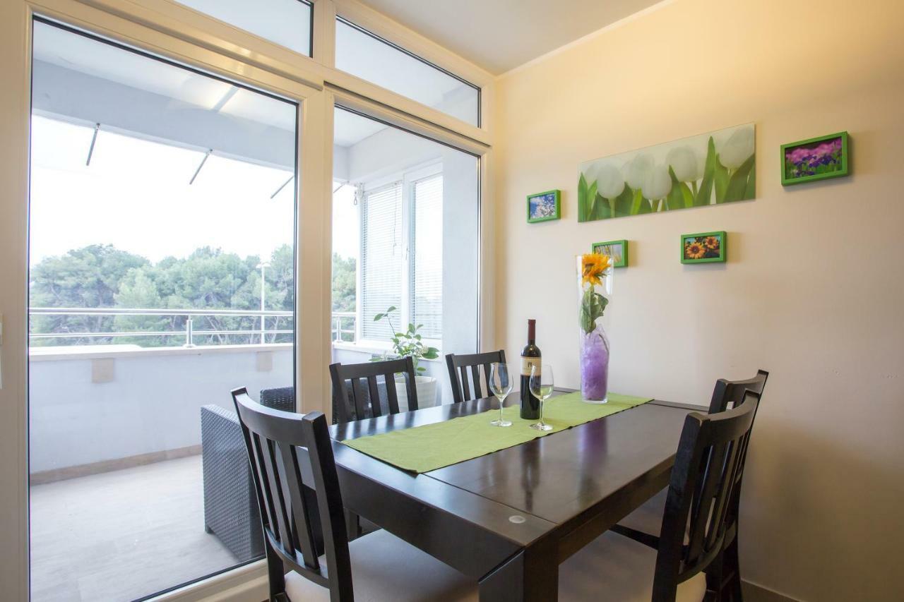 Luxury apartment SEA Pula Extérieur photo